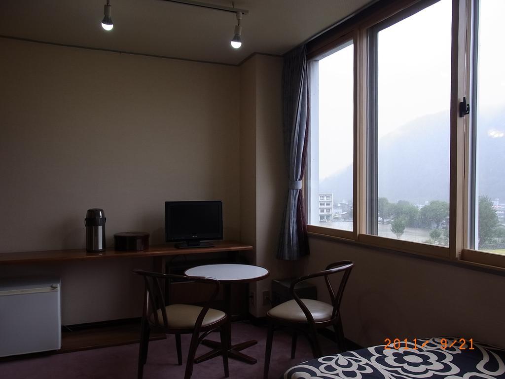 Hotel New Mondo Yuzawa (Niigata) Quarto foto